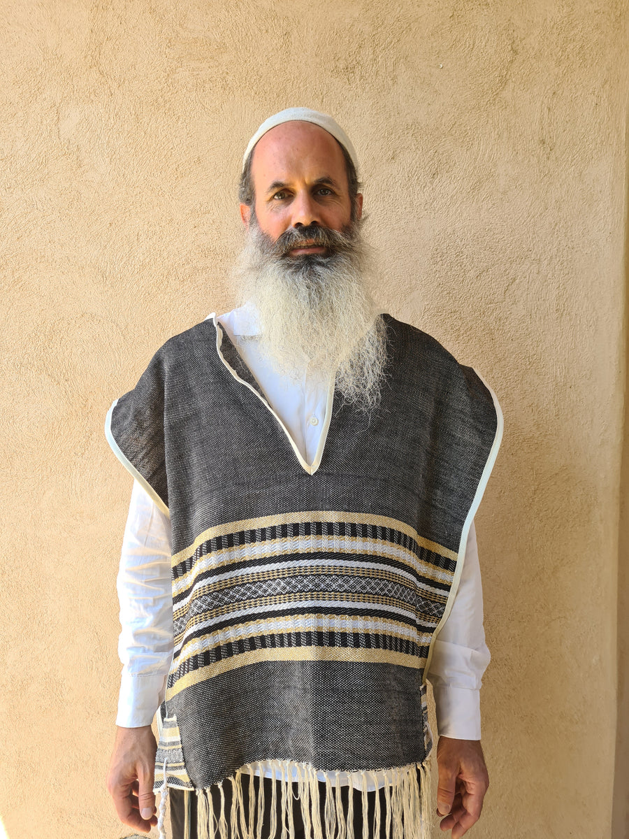 Black-Striped Classic Wool Tallit Katan