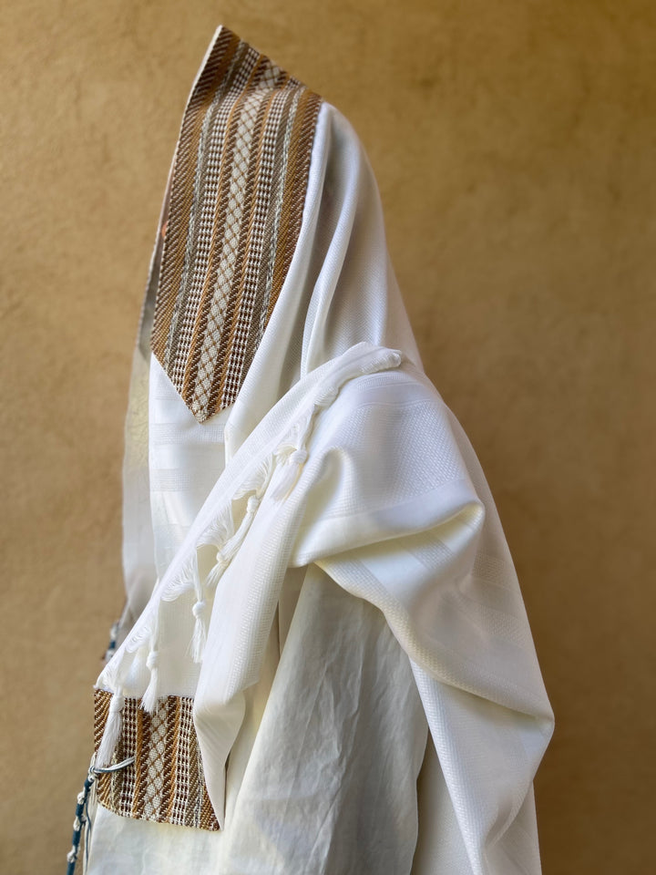Wool Tallit with Handmade Crown - Dan