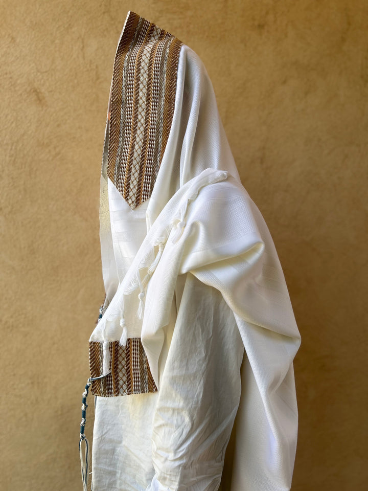 Wool Tallit with Handmade Crown - Dan