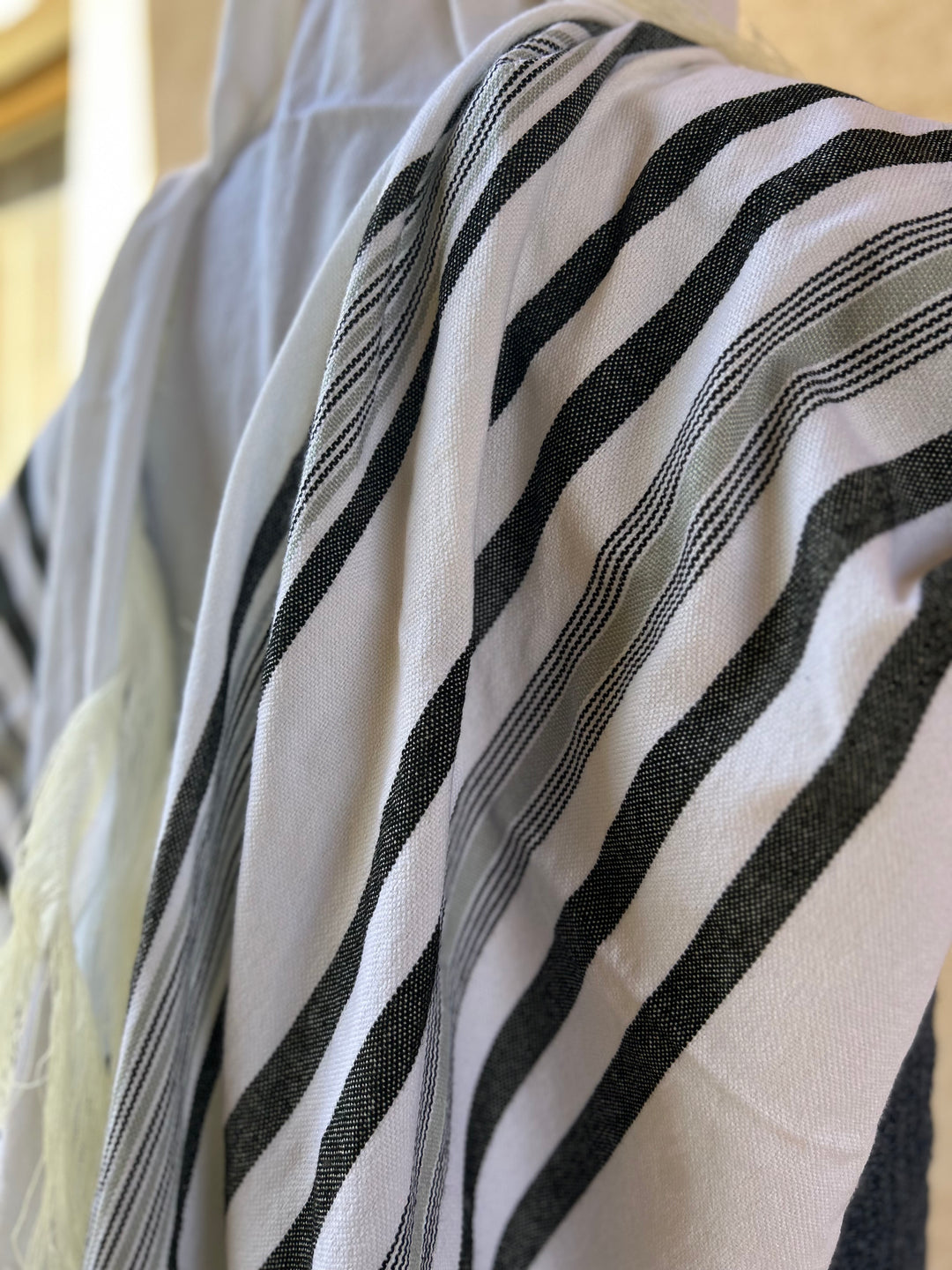 Handmade Wool tallit - Faran
